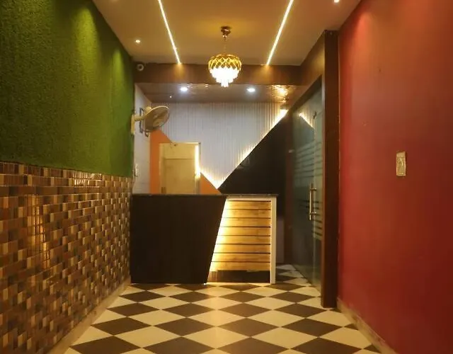Cozy One-Room Rental In Aligarh