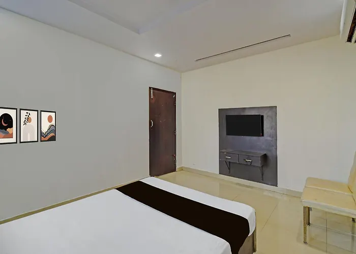 Hotel O Madhuram Lodge