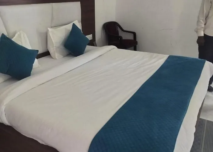 Hotel Elite International - Best Rated Area Mathura #Parking #Fully Ac