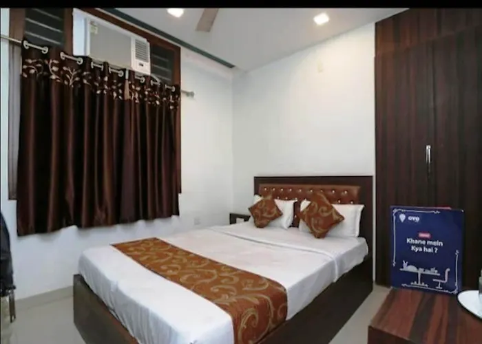Hotel Boston Affordable Stays - #Parking #Fullyac #Best Rated Location #Modern Boutique Property