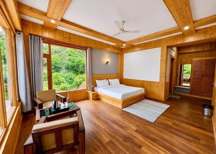 The Mountain Raga , Riverside Villa