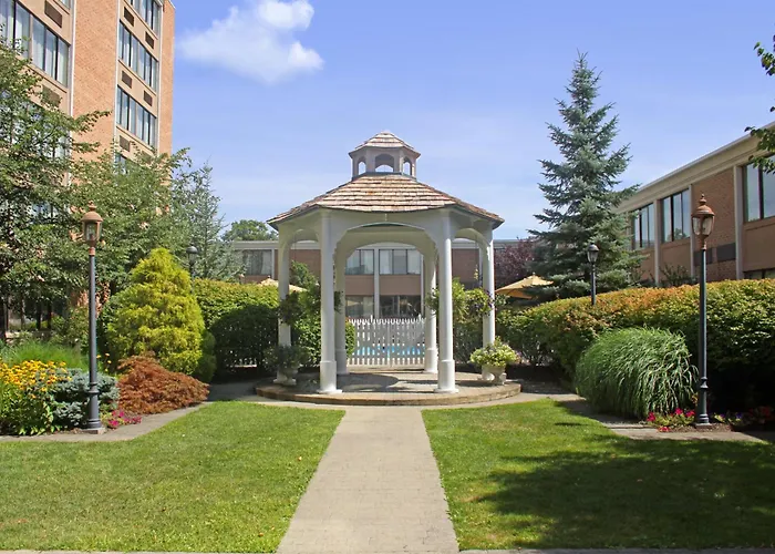 Ethan Allen Hotel