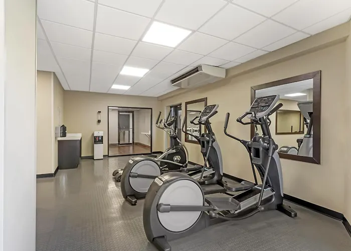 Best Western Plus Atlanta Airport East