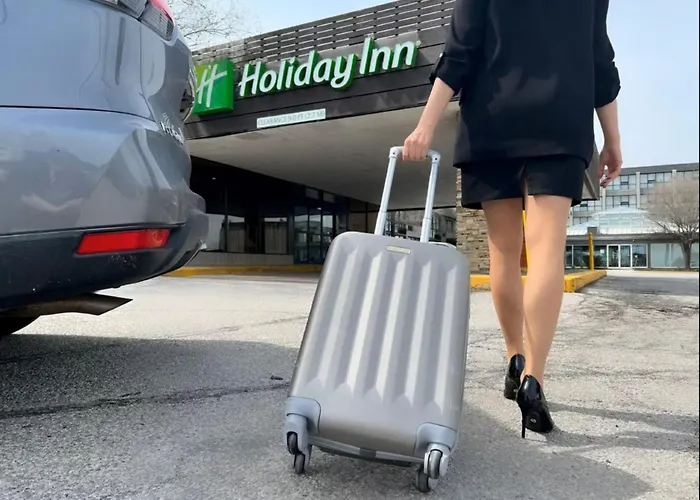 Holiday Inn Toronto Airport East By Ihg