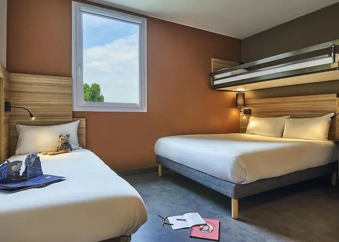 greet hotel Paris Nord 18è Saint-Denis 