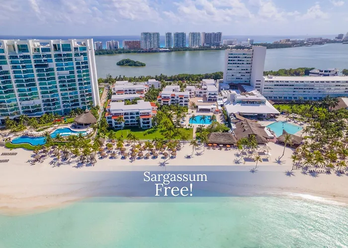 Beachscape Kin Ha Villas & Suites Cancún