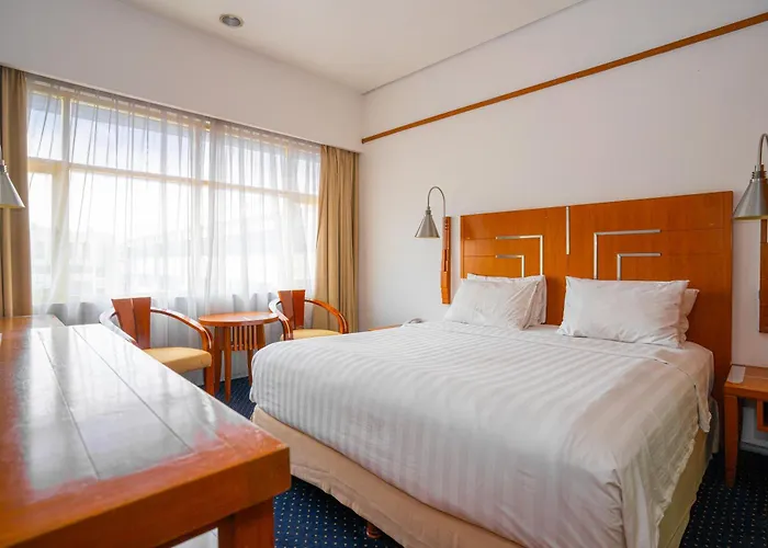 Hotel Savoy Homann
