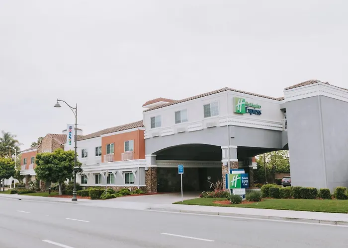 Holiday Inn Express & Suites Santa Clara By Ihg
