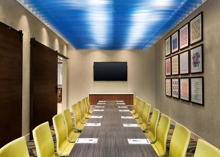Holiday Inn Express Puyallup By Ihg