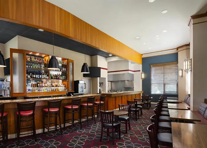Best Western Premier Plainview-Long Island Hotel