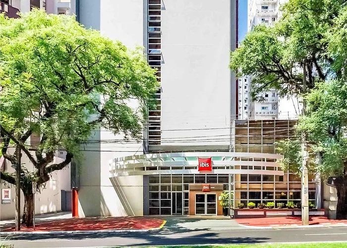 Ibis Maringa Hotel