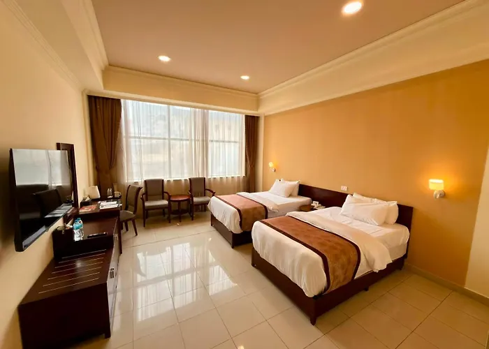 Royal Grand Hotel