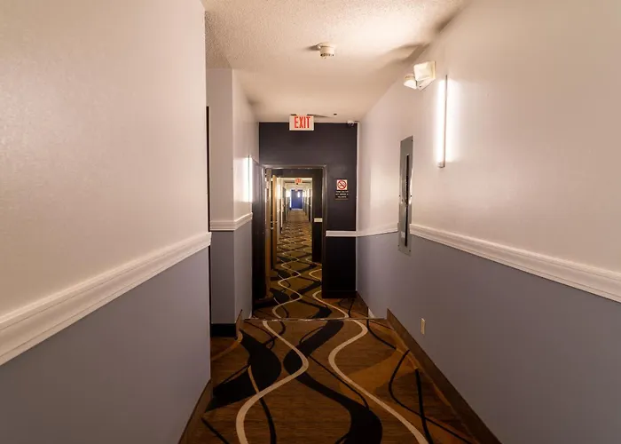 Coratel Inn & Suites By Jasper Hastings