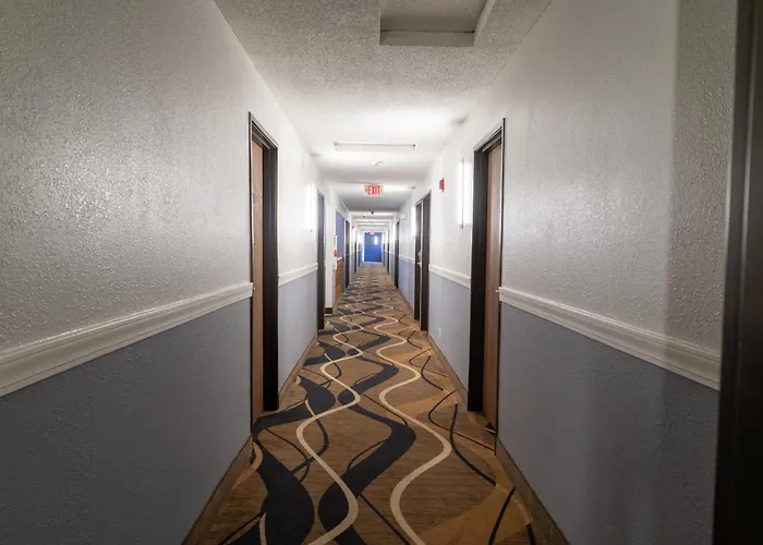 Coratel Inn & Suites By Jasper Hastings