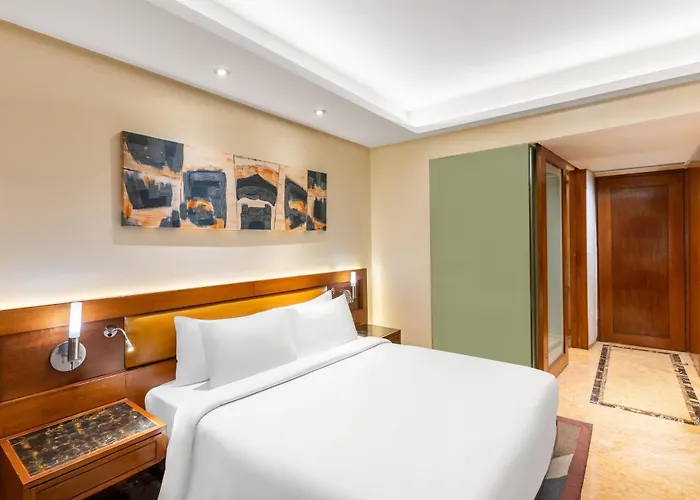 Radisson Blu Kaushambi Delhi Ncr