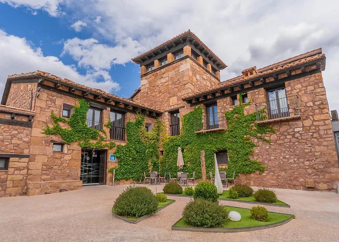 Hotel Restaurante Masía la Torre Mora de Rubielos