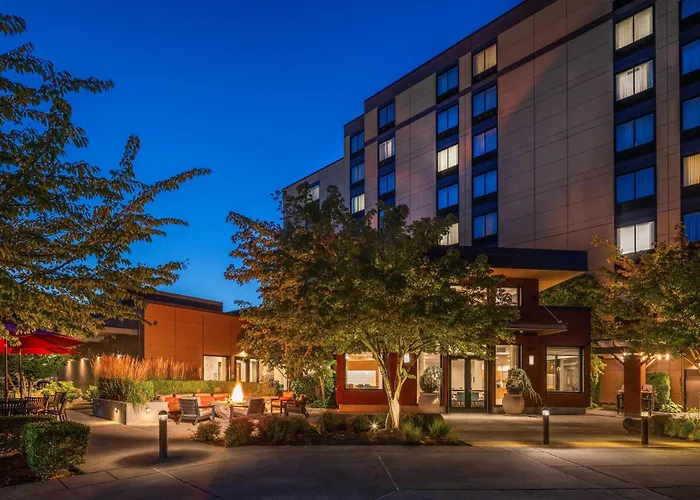 Homewood Suites By Hilton Seattle-Issaquah