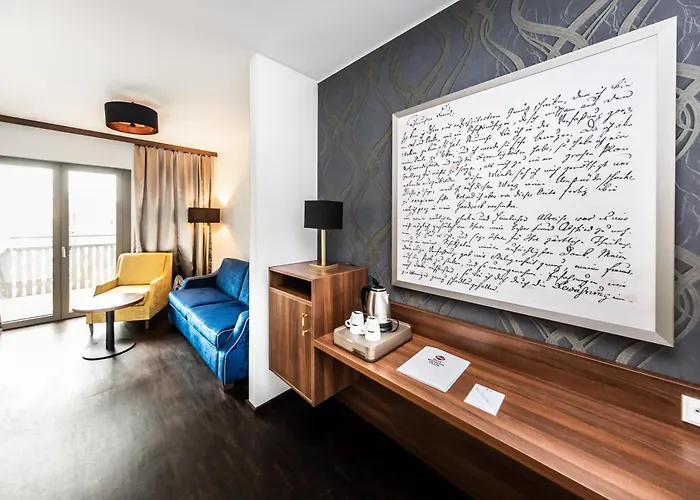 Best Western Plus Royal Suites