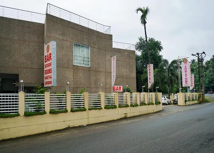Townhouse Mookkannoor Tourist Home