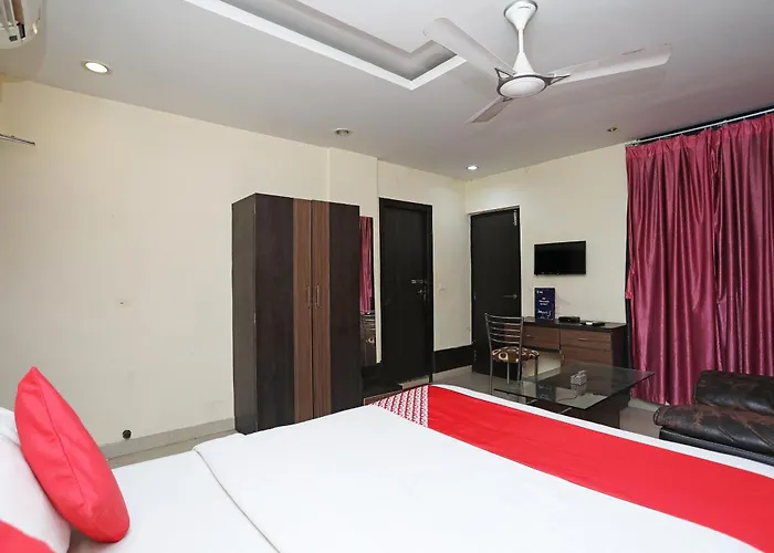 Hotol O River Bay Resort
