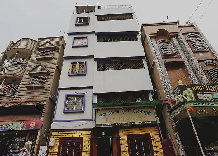 Hotel O Surya