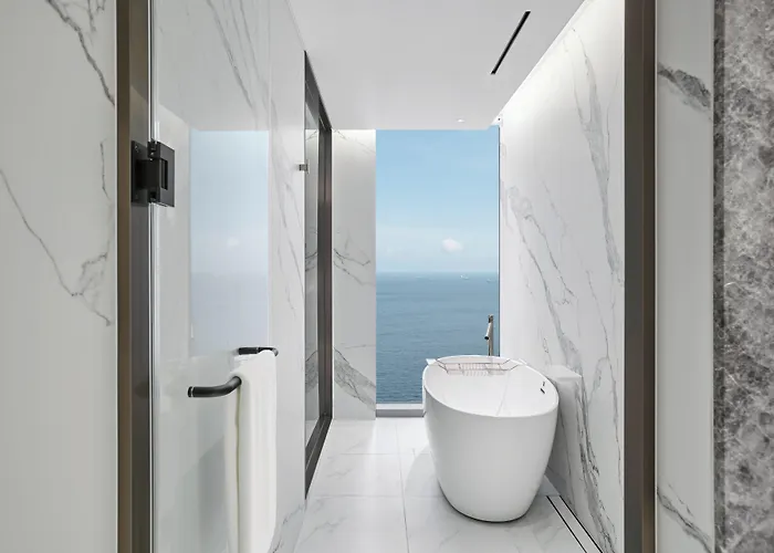 Wyndham Grand Busan