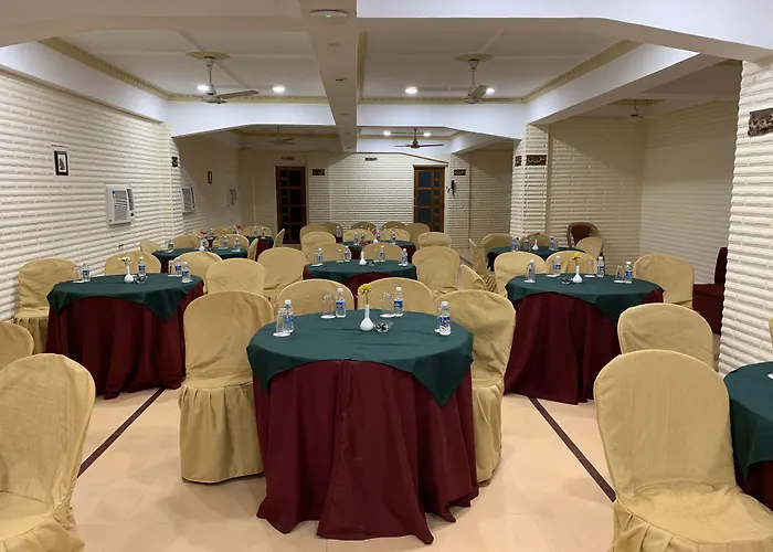 Hotel Saluja