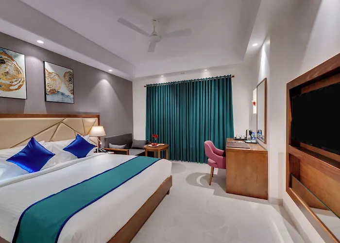 Click Hotel Aurangabad