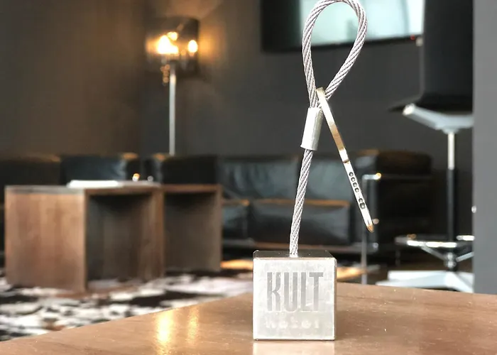Kult Hotel
