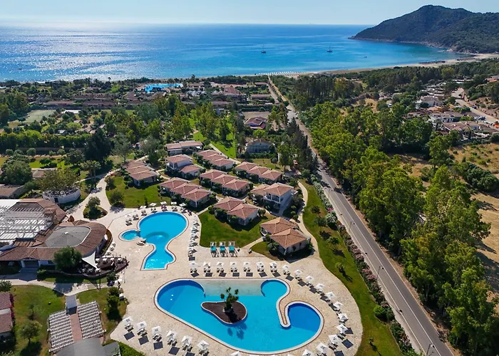 Limone Beach Resort Castiadas