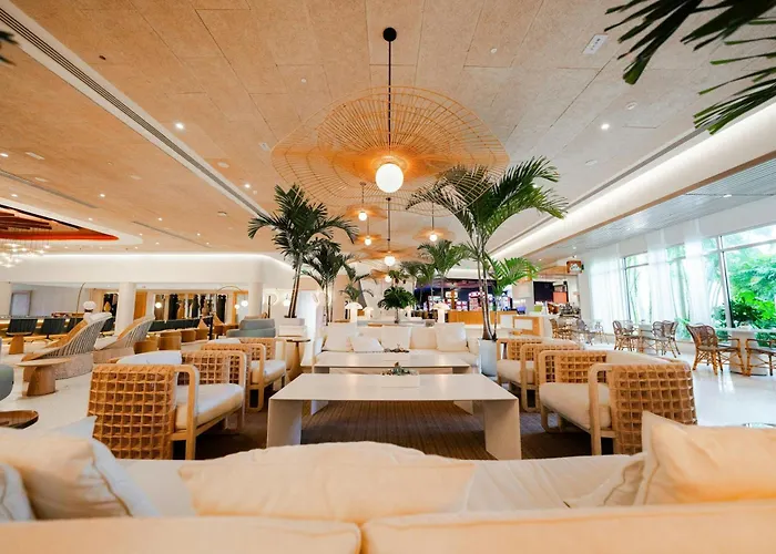 Courtyard By Marriott Isla Verde Beach Resort San Juan