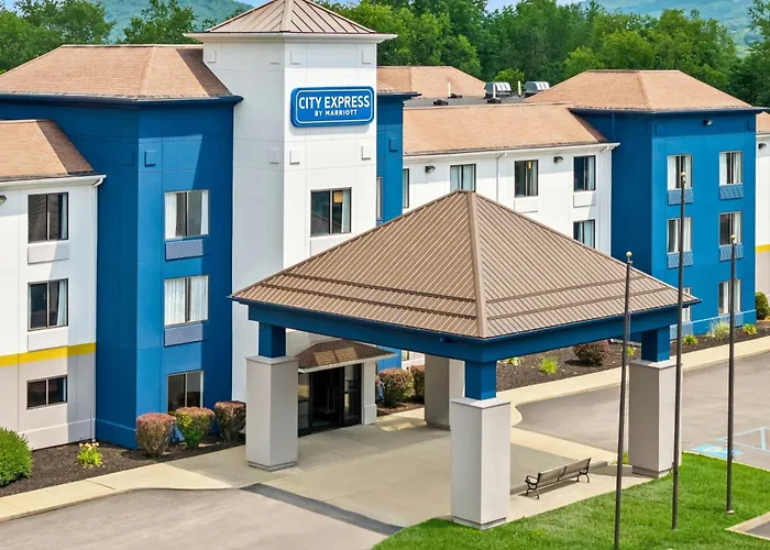 Comfort Inn & Suites Cooperstown - Milford