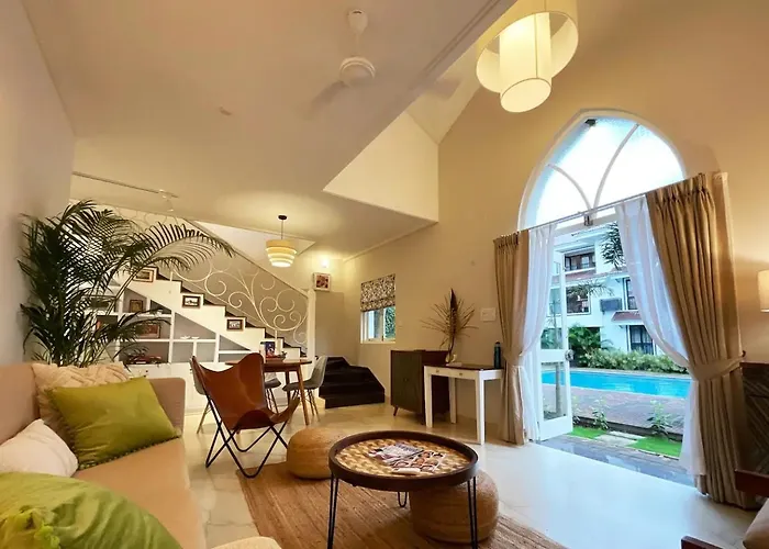 Goa Courtyard By The Porto Arpora