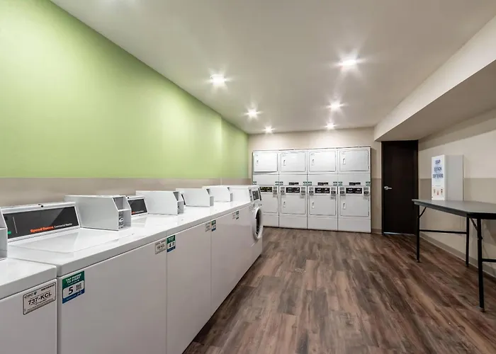 Woodspring Suites Tolleson - Phoenix West