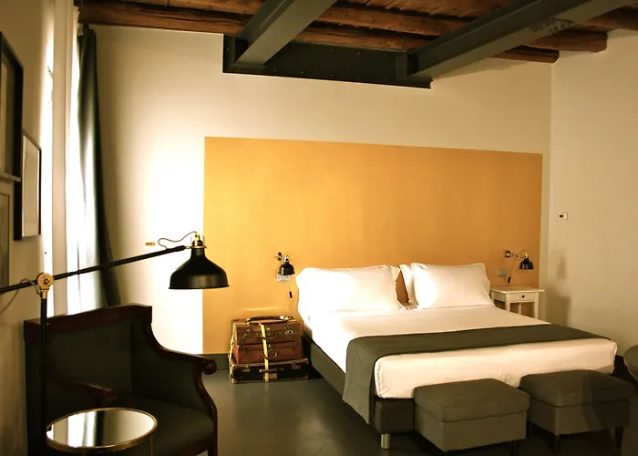 Pepita Lodge Verona