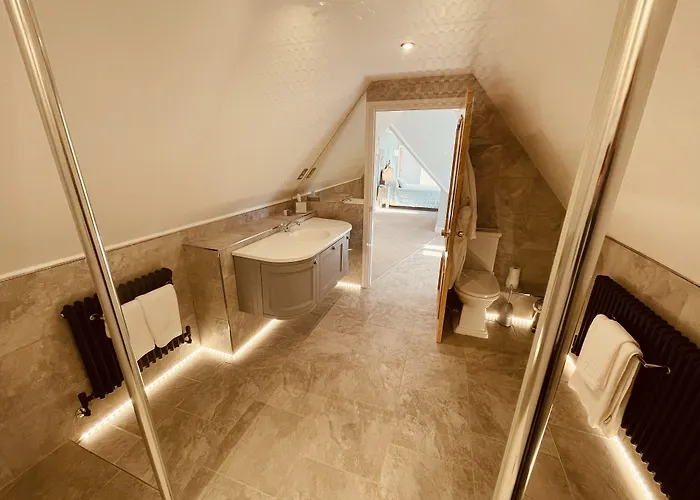 Nuthurst Grange Country House Hotel & Restaurant
