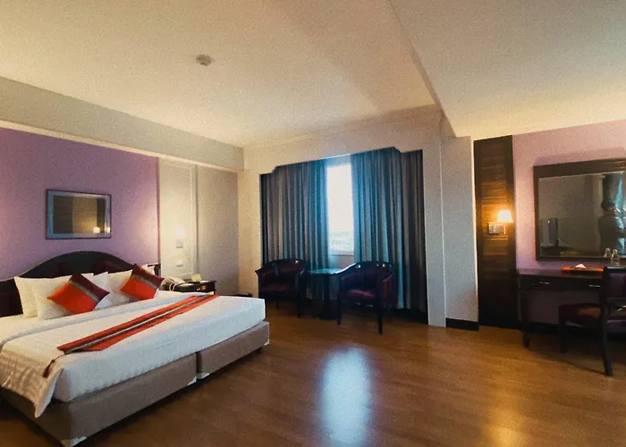 Charoen Thani Hotel, Khon Kaen