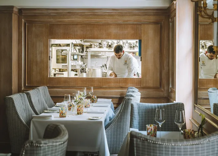 Hotel Splendide Royal Paris - Relais & Chateaux