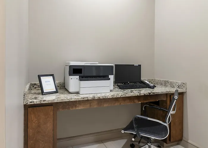 Comfort Inn & Suites Valdosta I-75