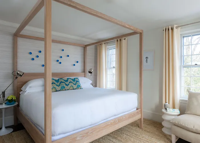 21 Broad Hotel Nantucket