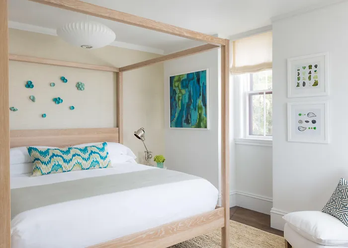 21 Broad Hotel Nantucket