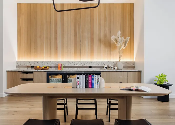 Mint House 70 Pine By Kasa