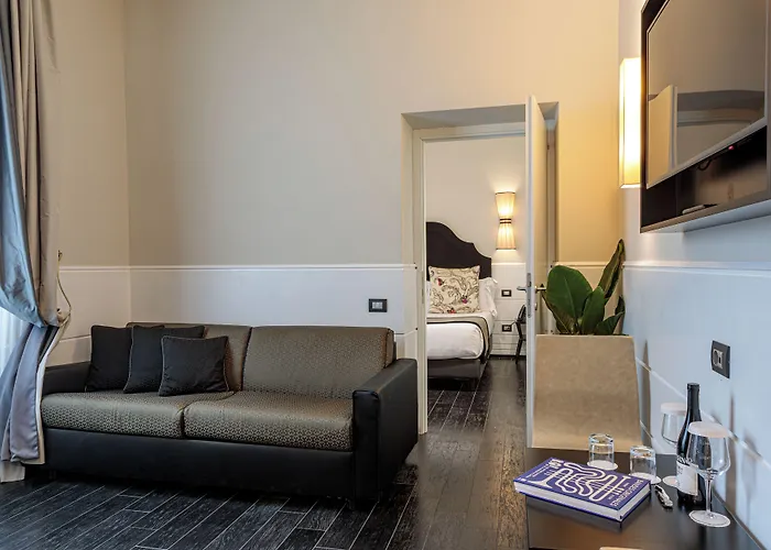 The Independent Suites