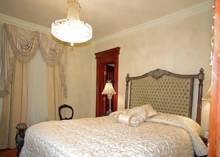 The Hotel Magnolia