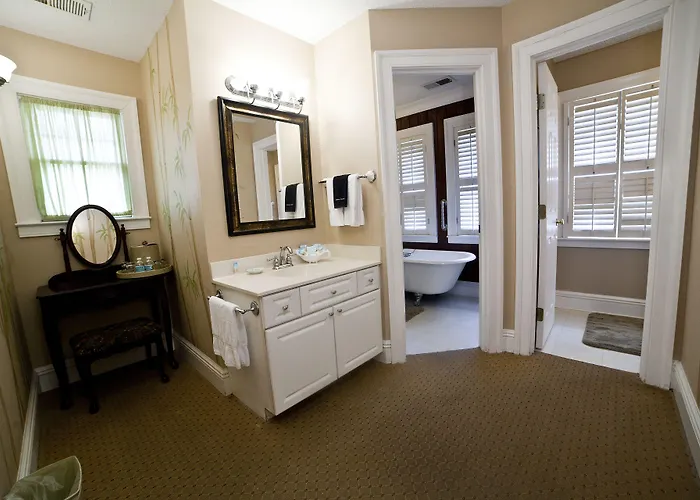 Desoto Beach Bed And Breakfast Tybee Island