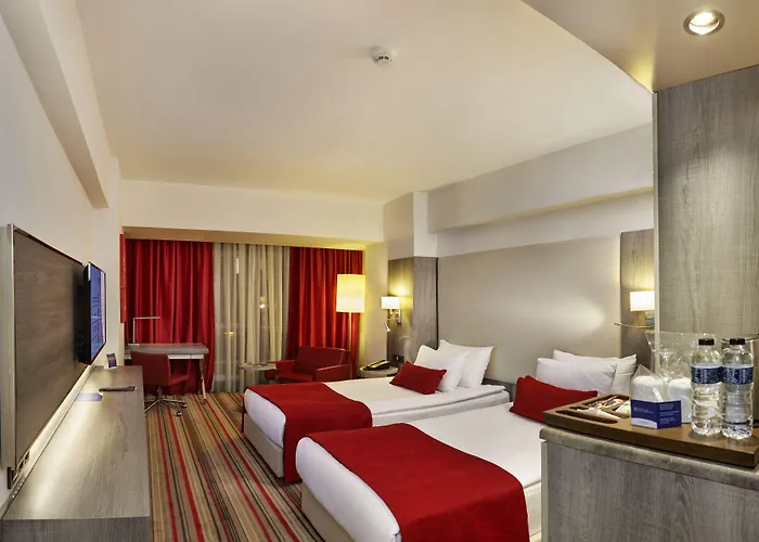 Hotel Ramada Plaza By Wyndham Izmir