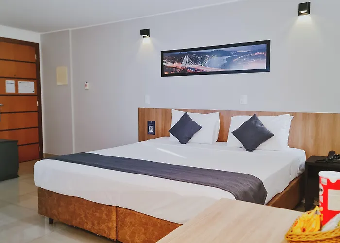 Alameda Vitoria Hotel