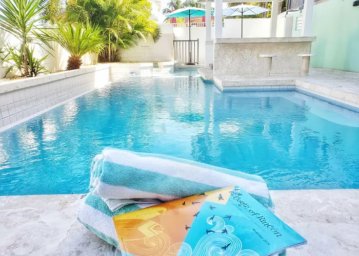 Casa Verde Hotel - Steps To The Beach, Pool, Restaurant & Bar Rincon