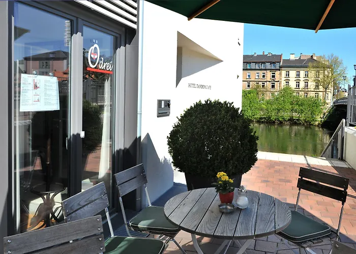 Tandem Hotel