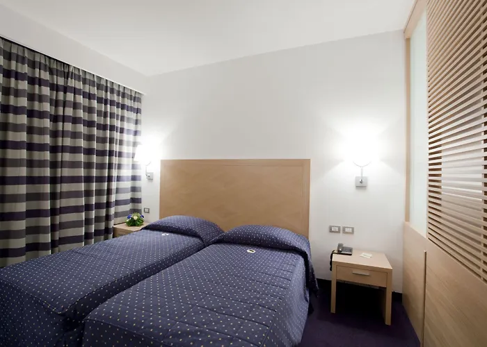 Centrum Palace Hotel